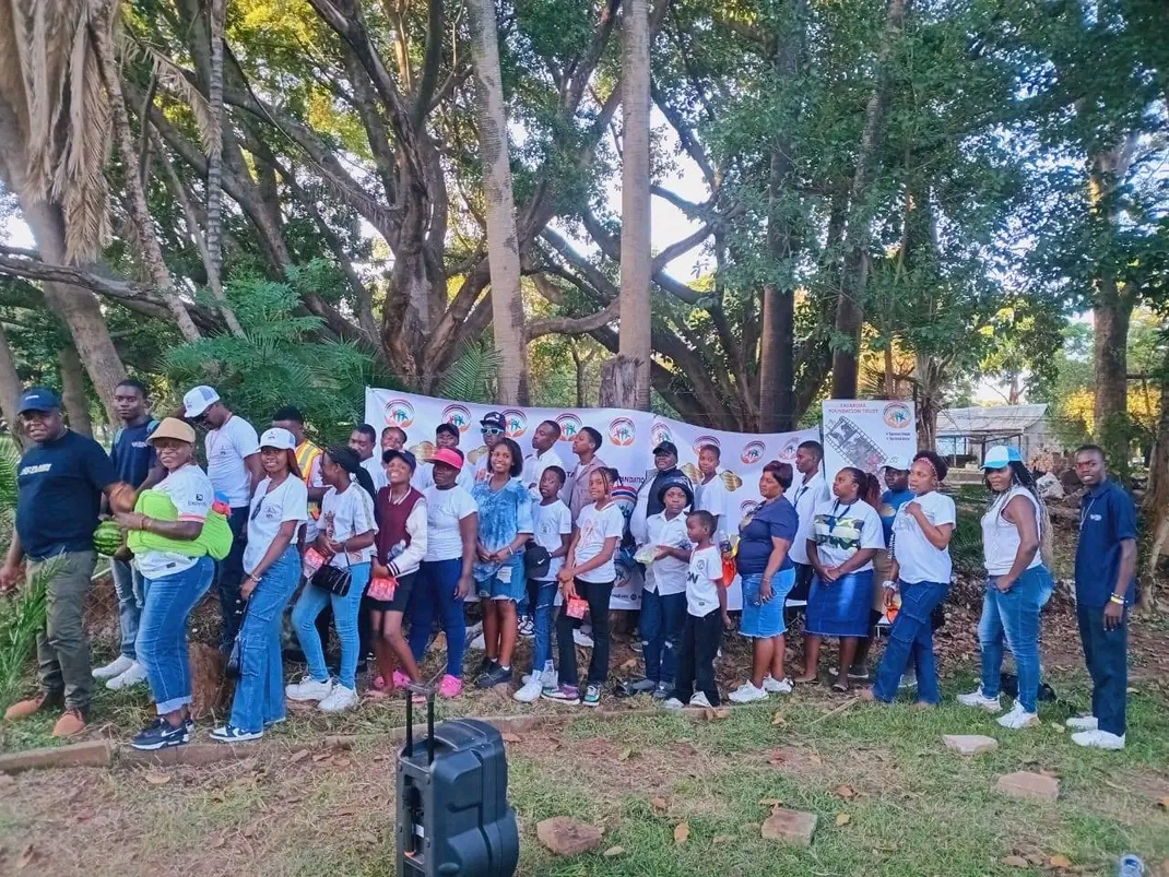 Tayaruka Foundation team